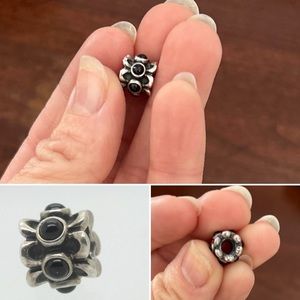 Pandora Black Stone Charm 🌚